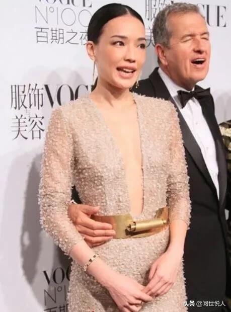 揩油女明星,揩油女明星，公众眼中的道德审判与娱乐产业的双刃剑现象